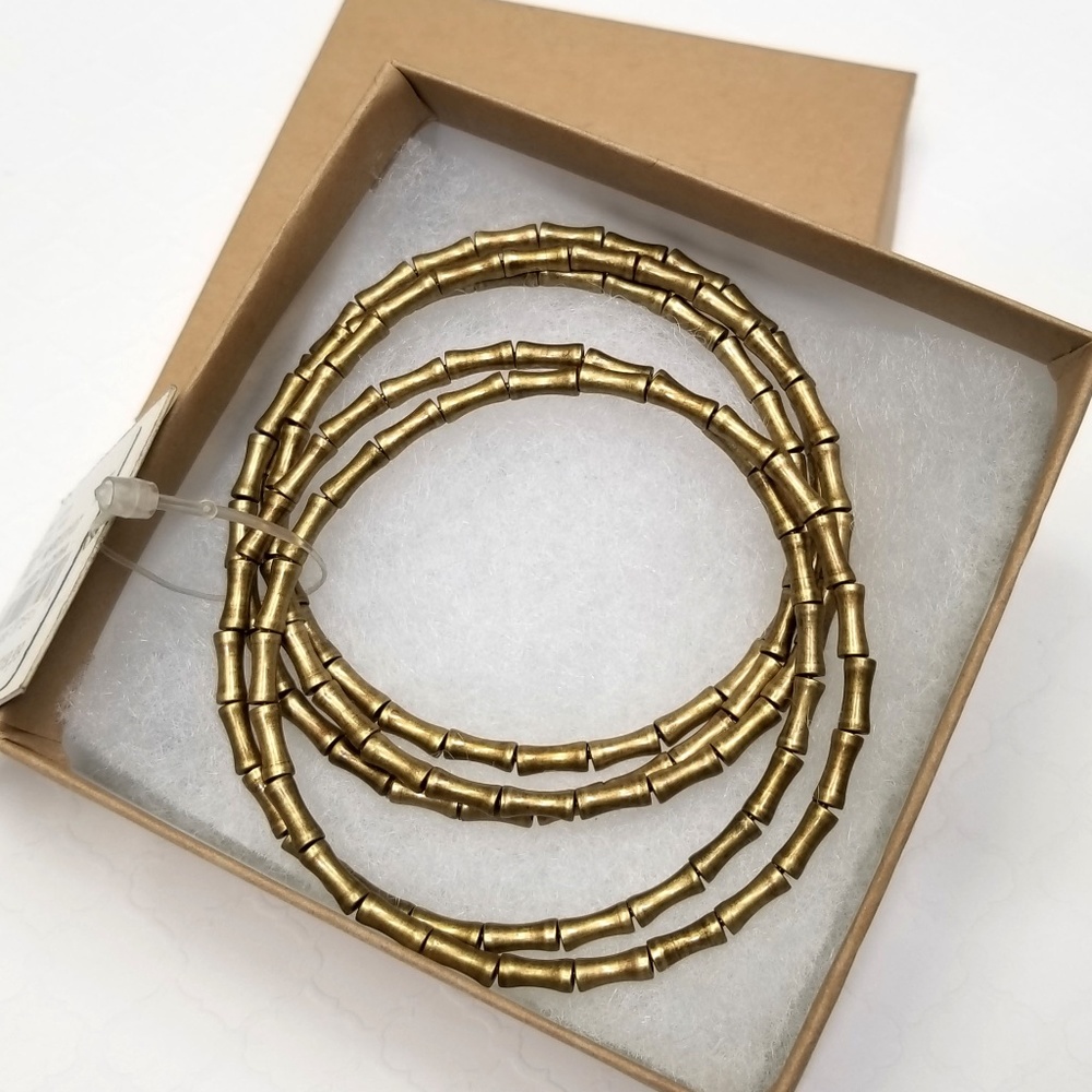 Antique Gold Colored Bangles Bracelet Set of 5 NWT